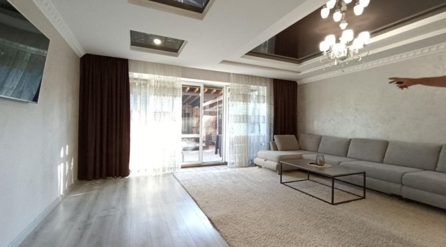 Продаж таунхаусу 3 кімнати 160 кв. м. 1 сот. Перший парковий (Виставка) Хмельницький