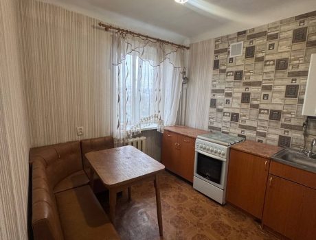 Продаж квартири 2 кімнати 45 кв. м. Заводська (ж-д вокзал) Хмельницький