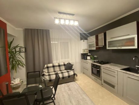 Продаж квартири 2 кімнати 74 кв. м. (Центр) Хмельницький