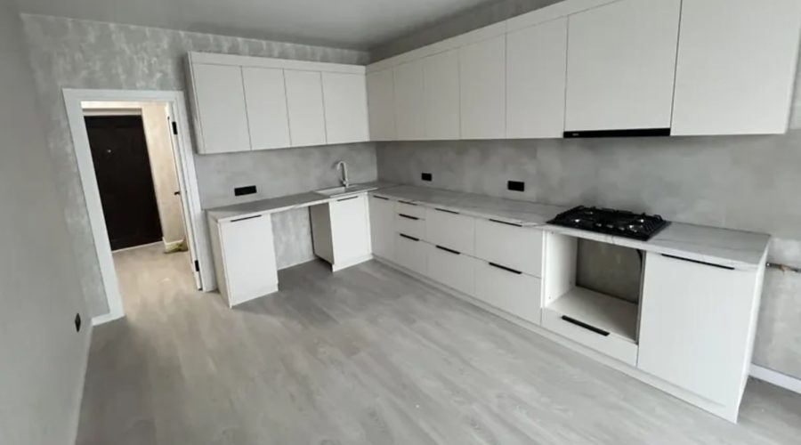 Продаж квартири 1 кімната 47 кв. м. Лісогринівецька (Озерна) Хмельницький