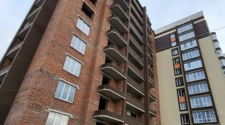 Продаж квартири 2 кімнати 69 кв. м. ЖК Барбарис (Виставка) Хмельницький