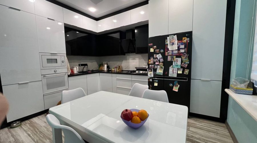 Продаж будинку 3 кімнати 130 кв. м. 2 сот. Дубовські озера (Дубове) Хмельницький