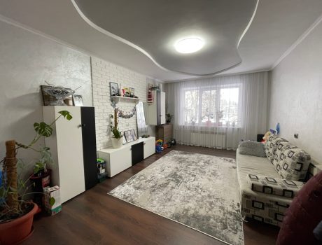 Продаж квартири 3 кімнати 63 кв. м. (Виставка) Хмельницький