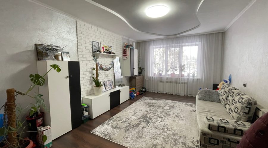 Продаж квартири 3 кімнати 63 кв. м. (Виставка) Хмельницький