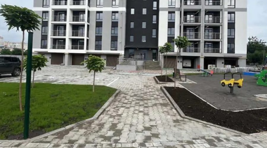 Продаж квартири 2 кімнати 68 кв. м. ЖК Вишневий (Гречани) Хмельницький