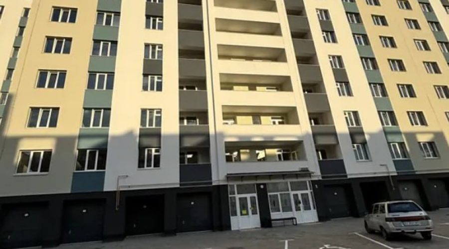 Продаж квартири 2 кімнати 80 кв. м. Лісогринівецька (Озерна) Хмельницький