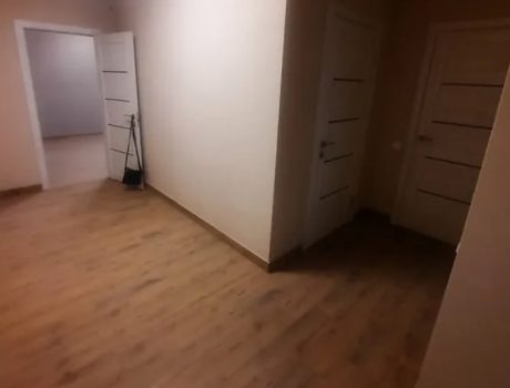 Продаж квартири 2 кімнати 67 кв. м. Панаса Мирного (Озерна) Хмельницький