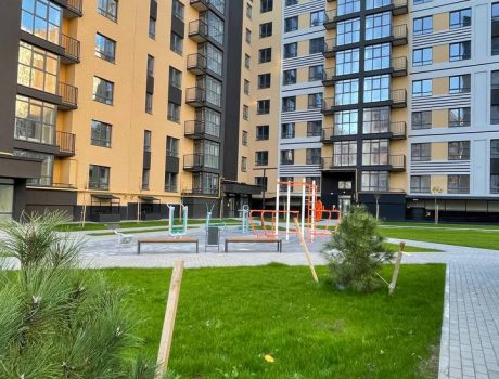 Продаж квартири 1 кімната 46 кв. м. Панаса Мирного (Озерна) Хмельницький