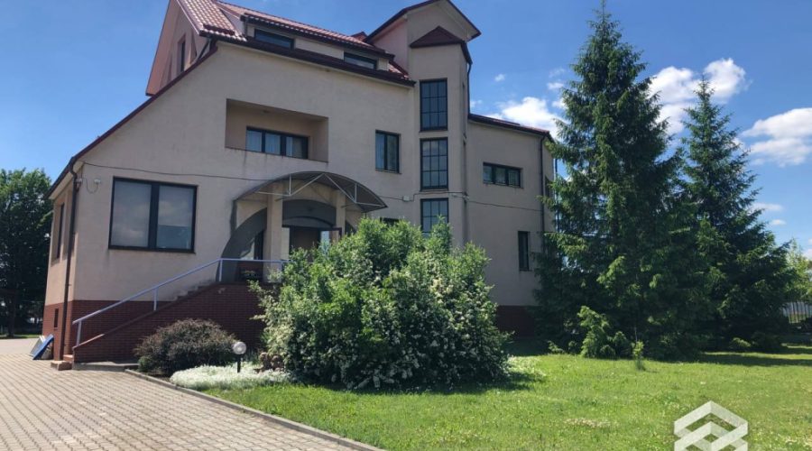 Продаж будинку 5 кімнат 490 кв. м. 16 сот. Слов’янська (Дехтярка) Хмельницький