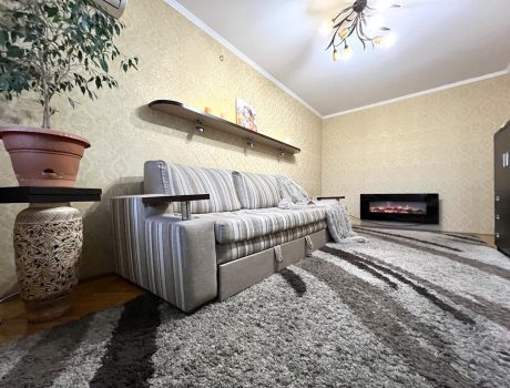 Продаж квартири 3 кімнати 72 кв. м. Залізняка (Озерна) Хмельницький