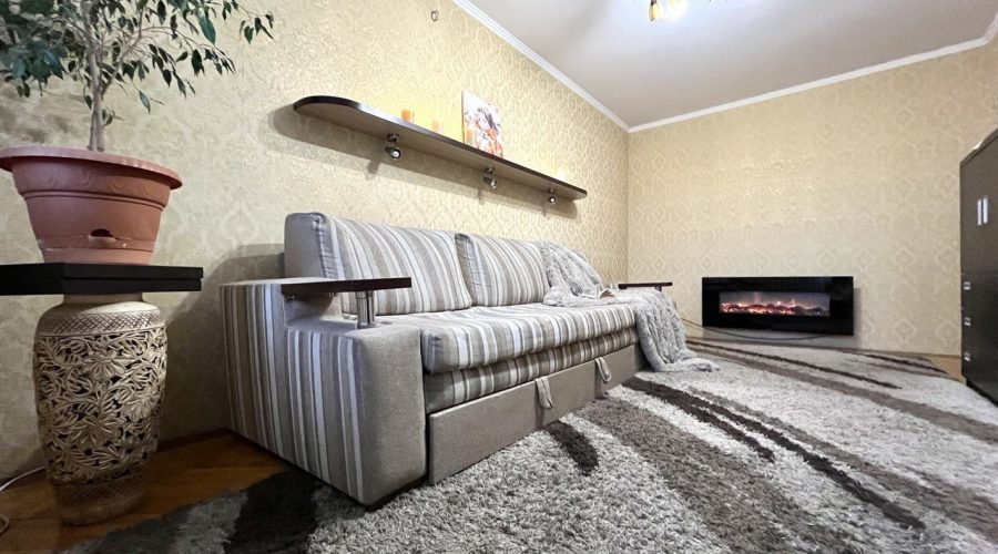 Продаж квартири 3 кімнати 72 кв. м. Залізняка (Озерна) Хмельницький