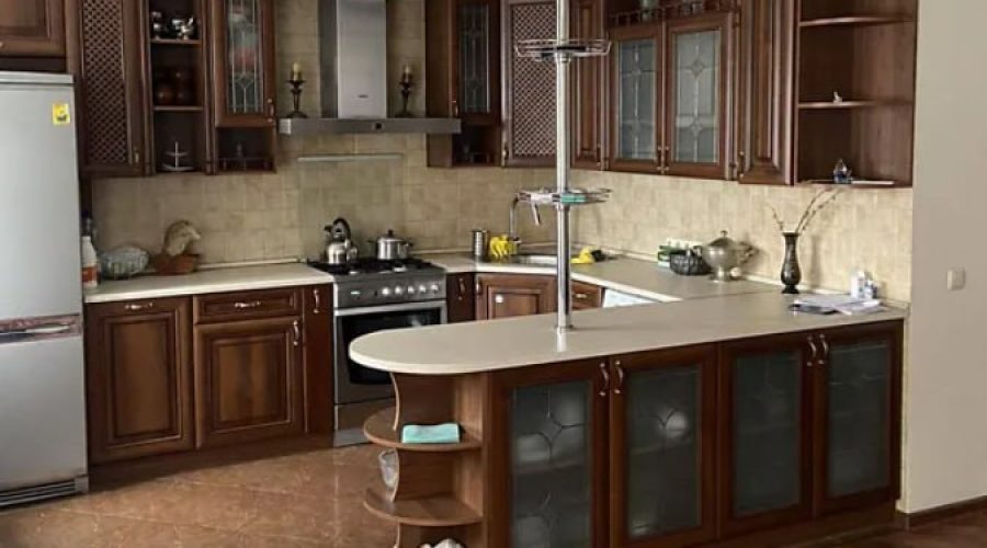 Продаж квартири 4 кімнати 80 кв. м. Повстанська (Заготзерно) Хмельницький