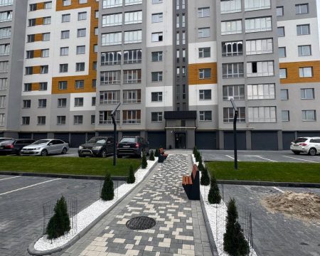 Продаж квартири 2 кімнати 81 кв. м. Вінницьке шосе (Виставка) Хмельницький