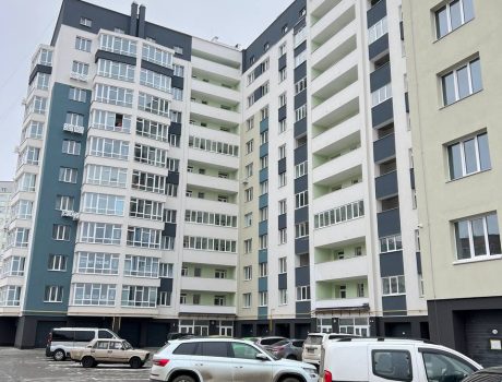 Продаж квартири 2 кімнати 68 кв. м. Лісогринівецька (Озерна) Хмельницький