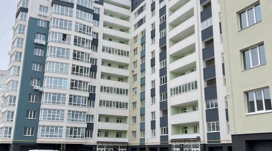 Продаж квартири 2 кімнати 68 кв. м. Лісогринівецька (Озерна) Хмельницький