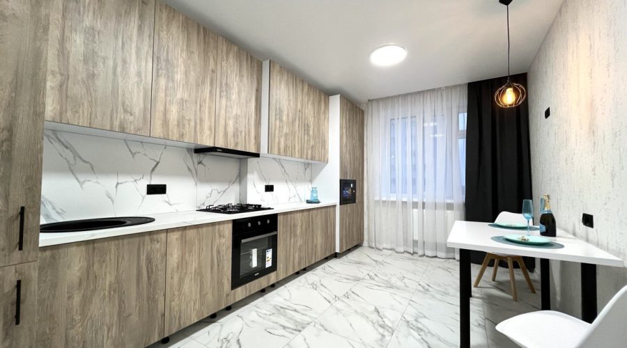 Продаж квартири 1 кімната 43 кв. м. Лісогринівецька (Озерна) Хмельницький