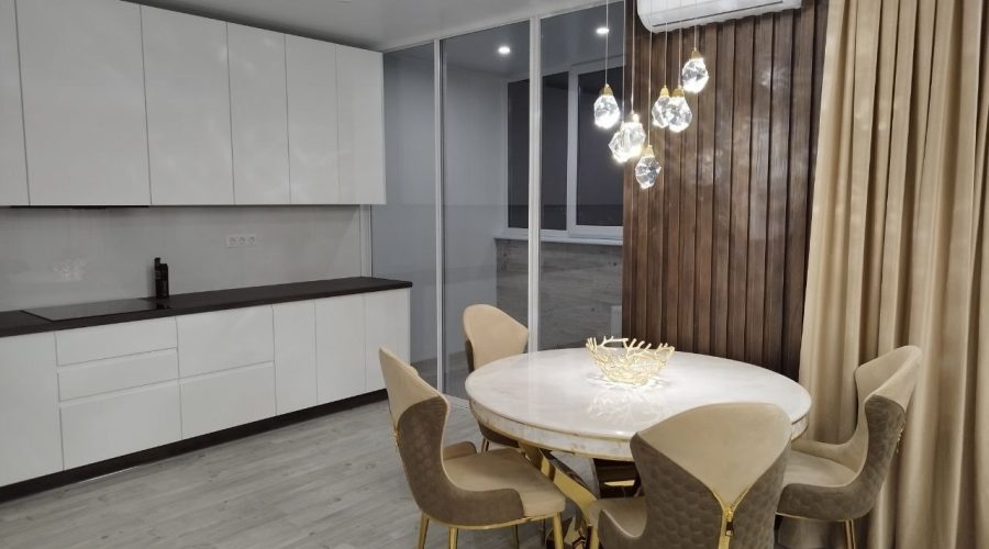 Продаж квартири 3 кімнати 90 кв. м. Свободи (Виставка) Хмельницький