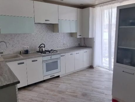 Продаж квартири 4 кімнати 105 кв. м. Січових Стрільців (Озерна) Хмельницький