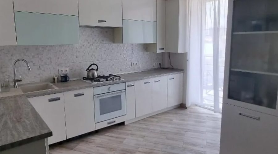 Продаж квартири 4 кімнати 105 кв. м. Січових Стрільців (Озерна) Хмельницький
