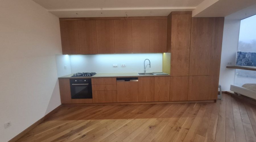 Продаж квартири 3 кімнати 105 кв. м. ЖК Атлант (Центр) Хмельницький