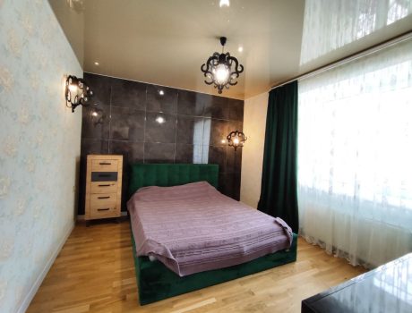 Продаж квартири 1 кімната 54 кв. м. Лісогринівецька (Озерна) Хмельницький