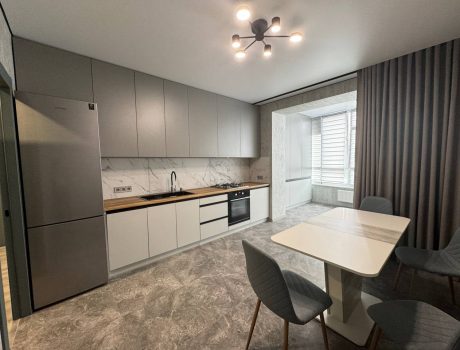 Оренда 1 кімната 52 кв. м. Шевченка (Центр) Хмельницький