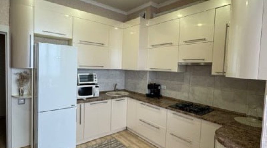 Продаж квартири 2 кімнати 75 кв. м. ЖК Віденський (Виставка) Хмельницький