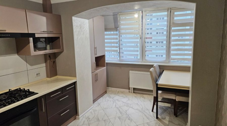 Оренда 1 кімната 47 кв. м. Лісогринівецька (Озерна) Хмельницький