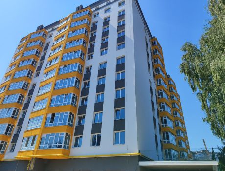 Продаж квартири 2 кімнати 74 кв. м. Бандери (Виставка) Хмельницький
