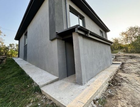 Продаж будинку 4 кімнати 100 кв. м. 3 сот. (Лезнево) Хмельницький