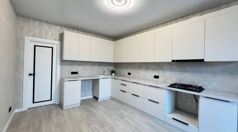 Продаж квартири 1 кімната 47 кв. м. Лісогринівецька (Озерна) Хмельницький