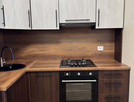 Оренда 1 кімната 43 кв. м. Проскурівського Підпілля (Центр) Хмельницький