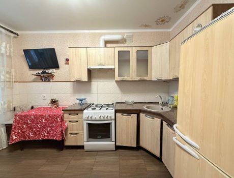 Оренда 1 кімната 42 кв. м. Перший Парковий (Озерна) Хмельницький