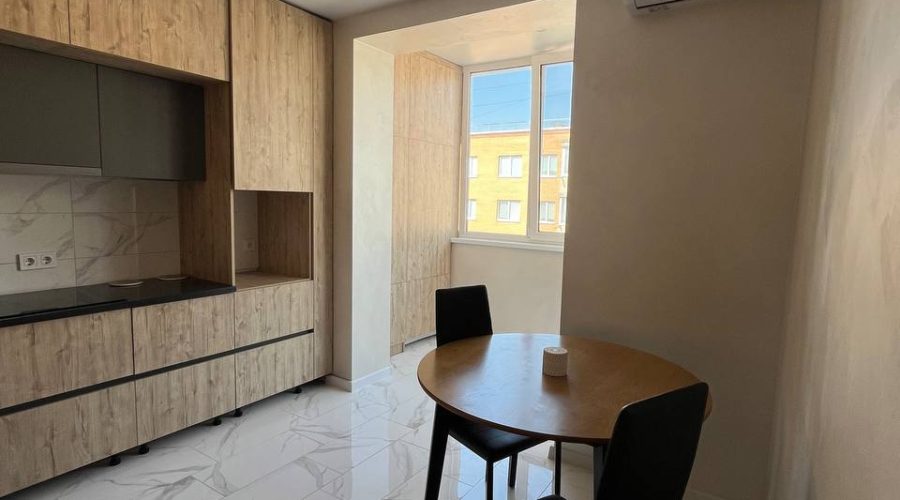Оренда 2 кімнати 55 кв. м. Кармелюка (Озерна) Хмельницький