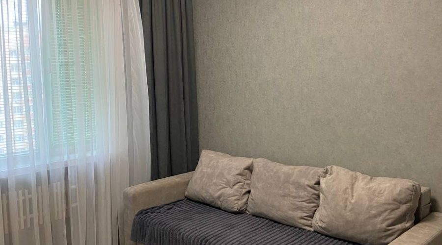 Продаж квартири 3 кімнати 75 кв. м. Панаса Мирного (Озерна) Хмельницький