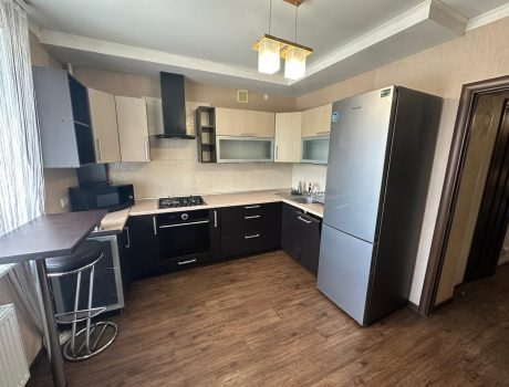 Оренда 2 кімнати 68 кв. м. (Виставка) Хмельницький