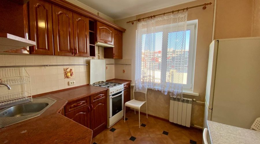 Продаж квартири 3 кімнати 63 кв. м. Прибузька (Центр) Хмельницький