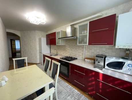 Продаж квартири 3 кімнати 85 кв. м. Кам’янецька (Південно-Захід) Хмельницький