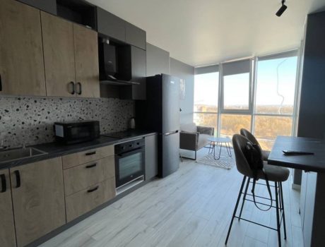 Продаж квартири 1 кімната 42 кв. м. ЖК «Над Бугом (Центр) Хмельницький