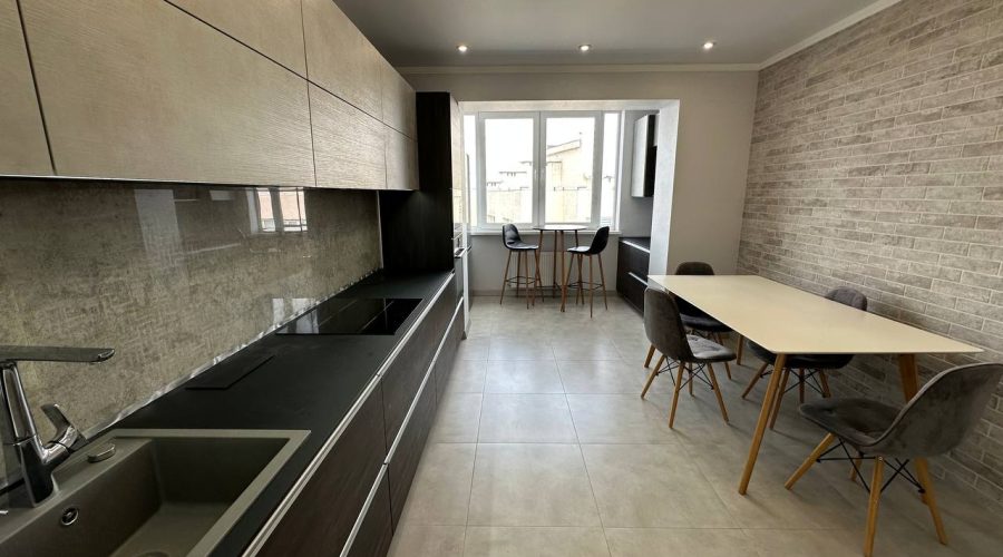 Продаж квартири 3 кімнати 86 кв. м. ЖК Зоряний (Гречани) Хмельницький