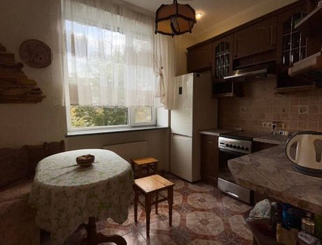 Оренда 3 кімнати Франка (Центр) Хмельницький