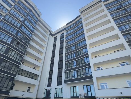 Продаж квартири 2 кімнати 87 кв. м. ЖК Шевченко (Центр) Хмельницький