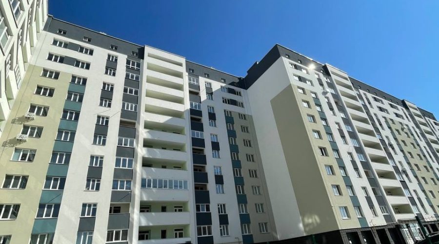 Продаж квартири 2 кімнати 81 кв. м. Лісогринівецька (Озерна) Хмельницький