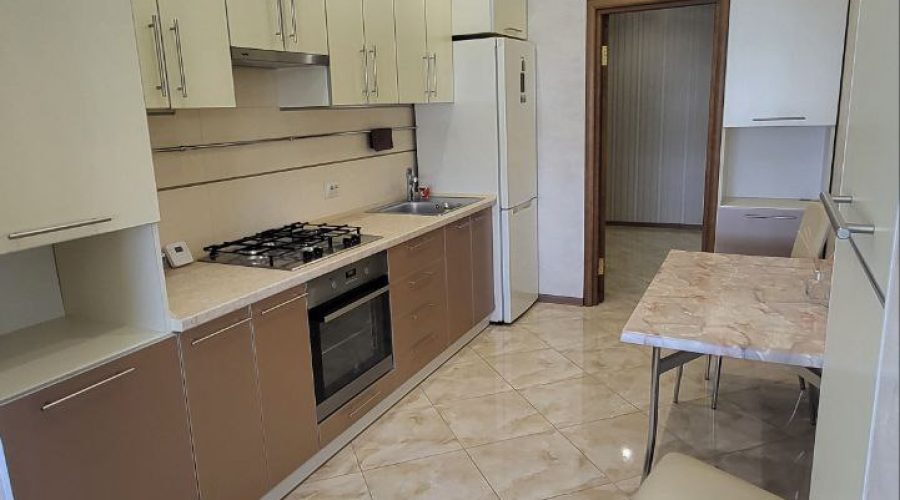 Продаж квартири 2 кімнатик 64 кв. м. Вінницька (Виставка) Хмельницький