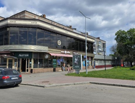 Продаж комерційної нерухомості 110 кв. м. Привокзальна площа (ж-д вокзал) Хмельницький