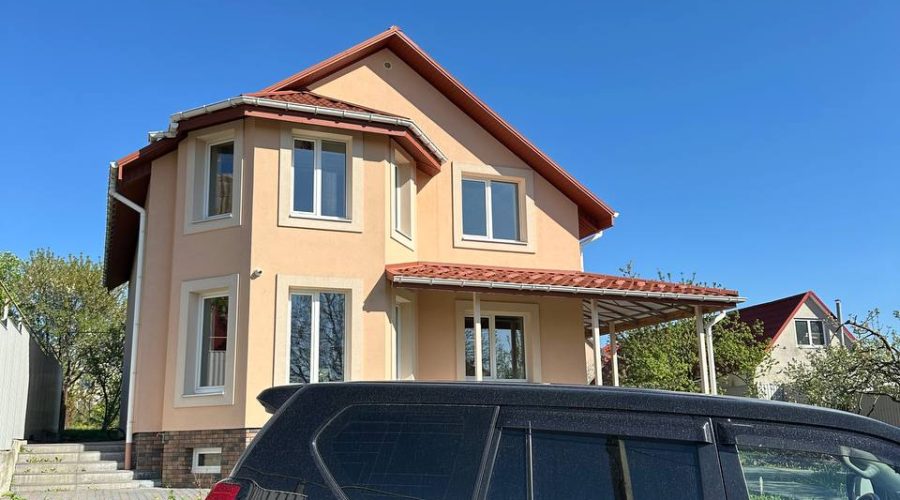 Продаж будинку 3 кімнати 283 кв. м. Весела (Лезнево) Хмельницький