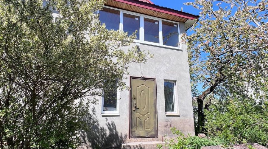 Продаж будинку 3 кімнати 230 кв. м. Електроніка (Південно-Захід) Хмельницький