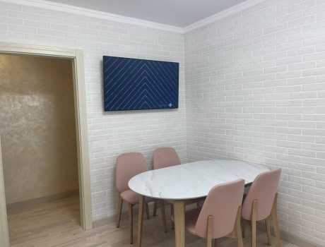 Оренда 3 кімнати 63 кв. м. Камʼянецька (Центр) Хмельницький