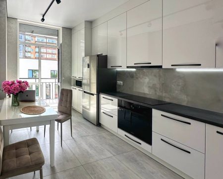 Продаж квартири 1 кімната 49 кв. м. ЖК IQ Center (Виставка) Хмельницький