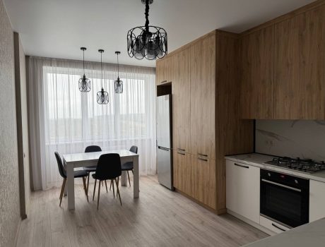 Продаж квартири 1 кімната 48 кв. м. Лісогринівецька (Озерна) Хмельницький